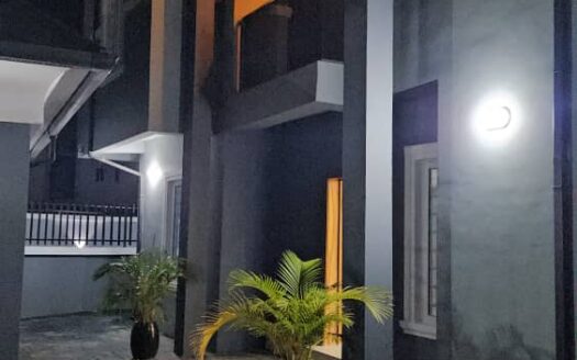 Fully Detached 5 Bedroom